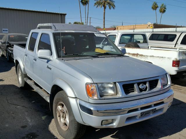 1N6ED27T2YC363994 - 2000 NISSAN FRONTIER C SILVER photo 1