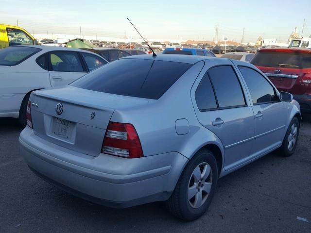 3VWSA69M05M072509 - 2005 VOLKSWAGEN JETTA GLS SILVER photo 4