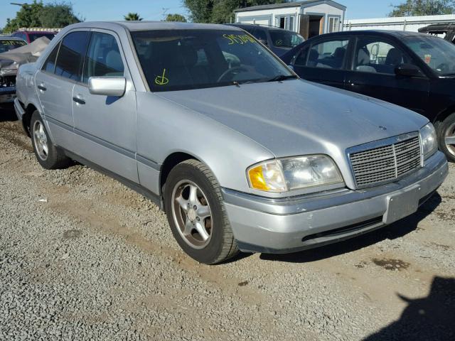 WDBHA22E1TF362701 - 1996 MERCEDES-BENZ C 220 SILVER photo 1