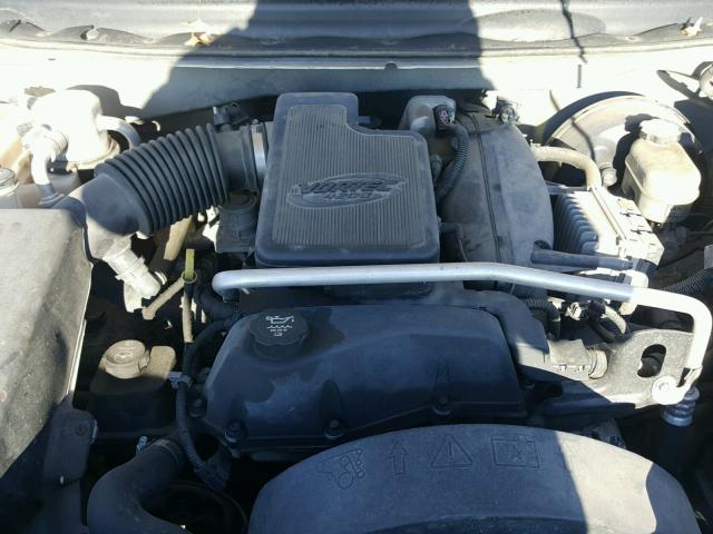 1GNDT13S942140433 - 2004 CHEVROLET TRAILBLAZE SILVER photo 7