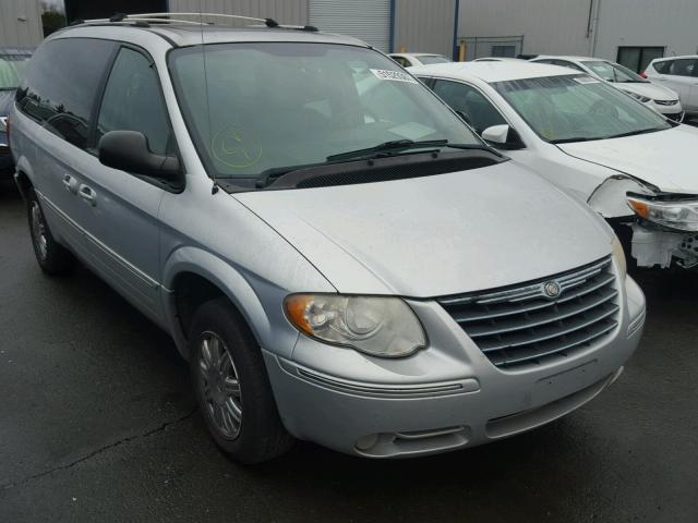 2C4GP64L85R110857 - 2005 CHRYSLER TOWN & COU SILVER photo 1