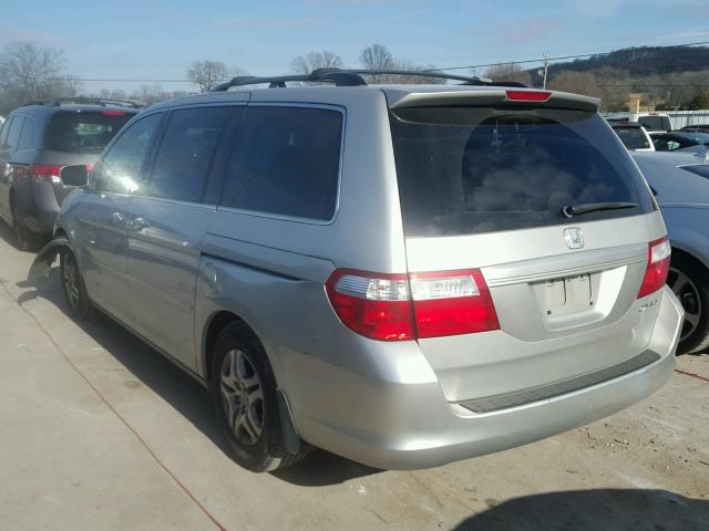 5FNRL387X5B123847 - 2005 HONDA ODYSSEY EX SILVER photo 3