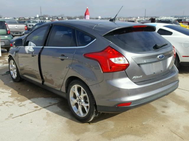 1FAHP3N21CL441266 - 2012 FORD FOCUS TITA GRAY photo 3