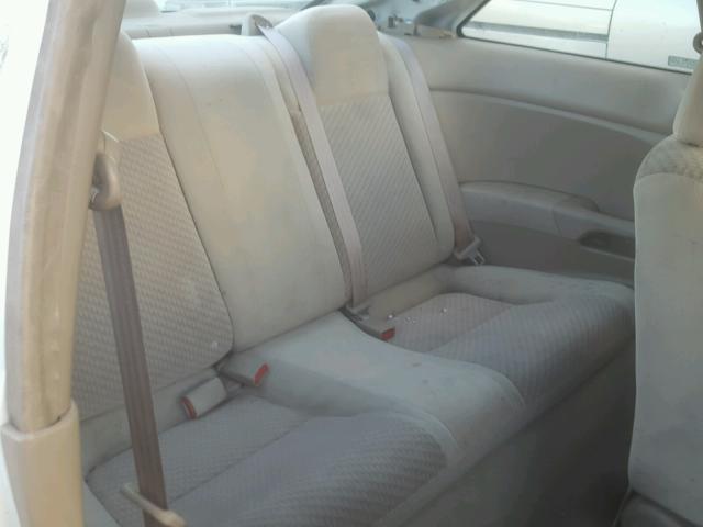 1HGEM21201L073358 - 2001 HONDA CIVIC DX WHITE photo 6