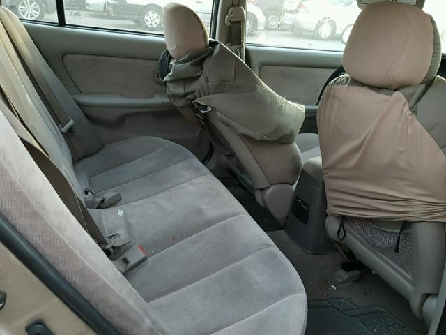 KMHDN46D25U195793 - 2005 HYUNDAI ELANTRA GL GOLD photo 6