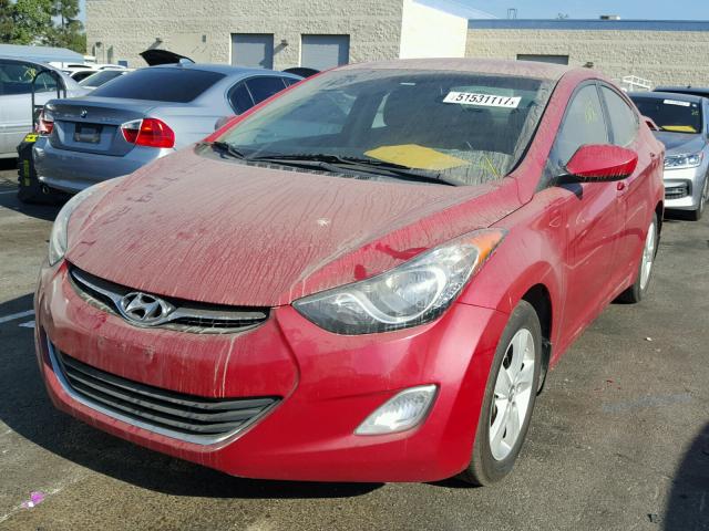 KMHDH4AE7DU942634 - 2013 HYUNDAI ELANTRA GL RED photo 2