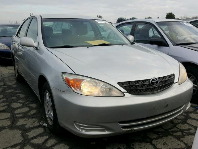 4T1BF30K13U556658 - 2003 TOYOTA CAMRY LE SILVER photo 1