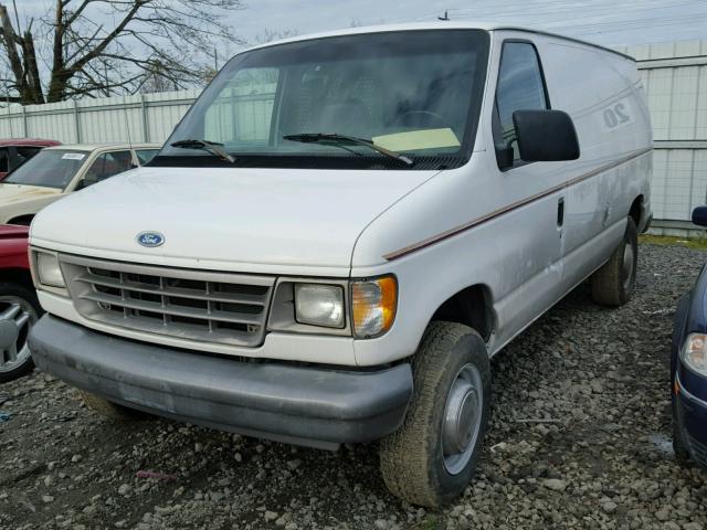 1FTHE24H3THA78486 - 1996 FORD ECONOLINE WHITE photo 2