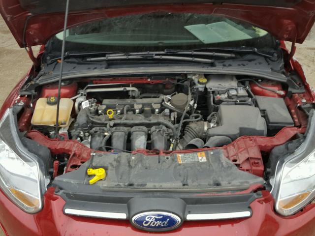 1FADP3K28FL219329 - 2015 FORD FOCUS SE RED photo 7