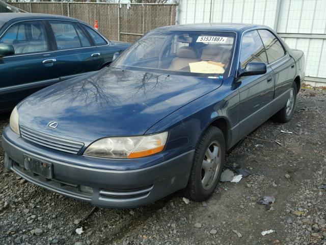 JT8GK13T1S0121948 - 1995 LEXUS ES 300 BLUE photo 2