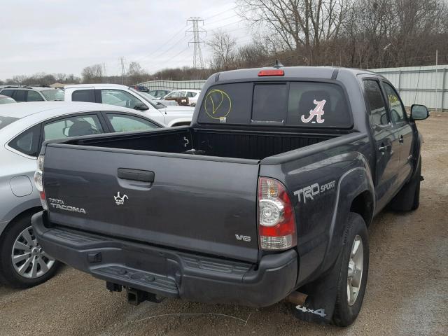 3TMLU4EN5FM194236 - 2015 TOYOTA TACOMA DOU GRAY photo 4