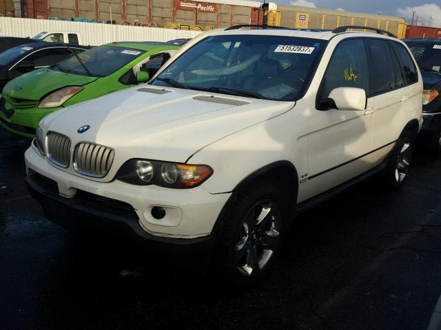 5UXFB53556LV28244 - 2006 BMW X5 4.4I WHITE photo 2