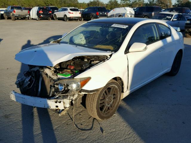 JTKDE177760118124 - 2006 TOYOTA SCION TC WHITE photo 2