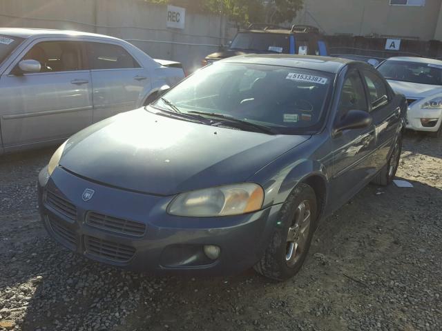 1B3EL56R62N161024 - 2002 DODGE STRATUS ES GRAY photo 2