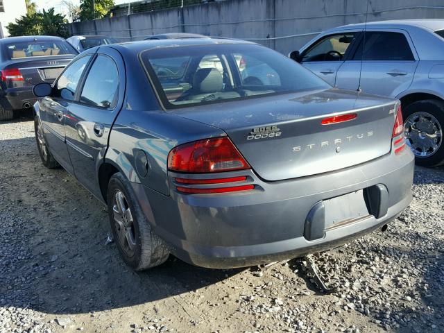 1B3EL56R62N161024 - 2002 DODGE STRATUS ES GRAY photo 3