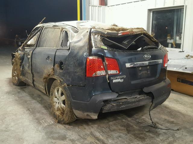 5XYKT4A10BG163839 - 2011 KIA SORENTO BA BLUE photo 3