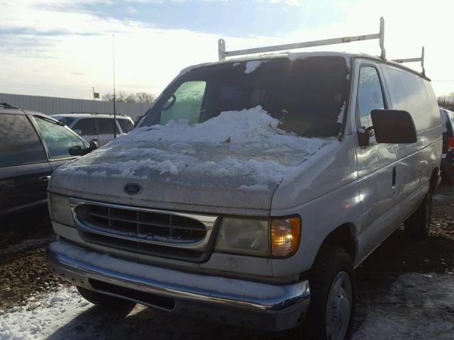 1FTNE24L22HB17154 - 2002 FORD ECONOLINE WHITE photo 2