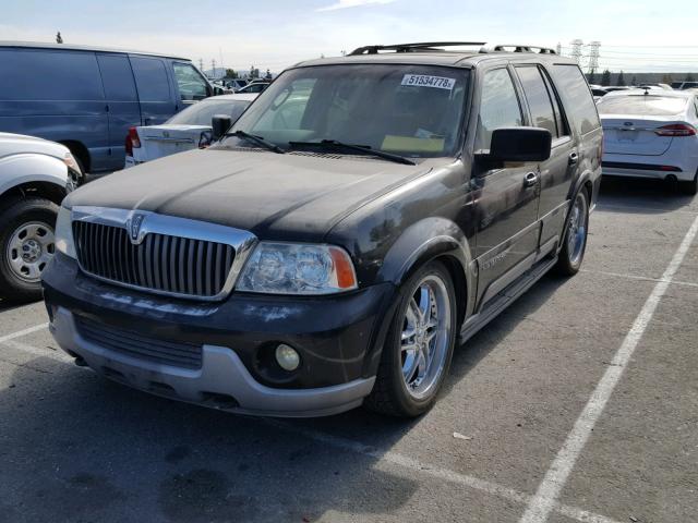 5LMFU27R04LJ21073 - 2004 LINCOLN NAVIGATOR 黑色 照片 2