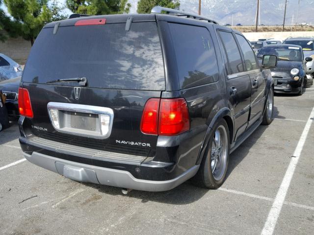 5LMFU27R04LJ21073 - 2004 LINCOLN NAVIGATOR 黑色 照片 4