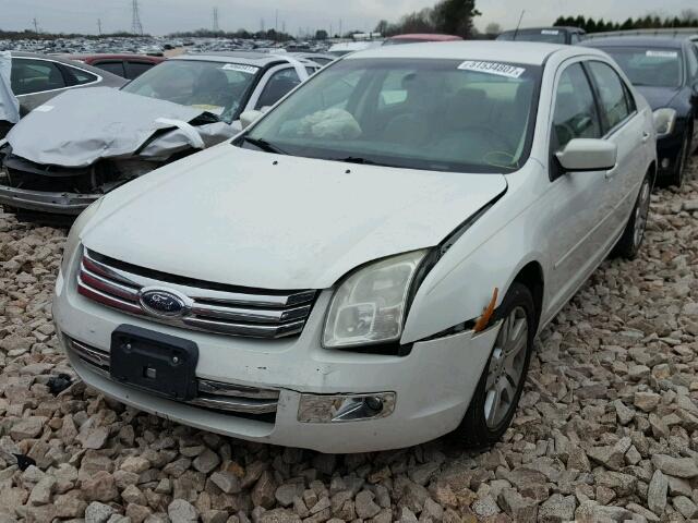 3FAHP02189R163437 - 2009 FORD FUSION SEL WHITE photo 2