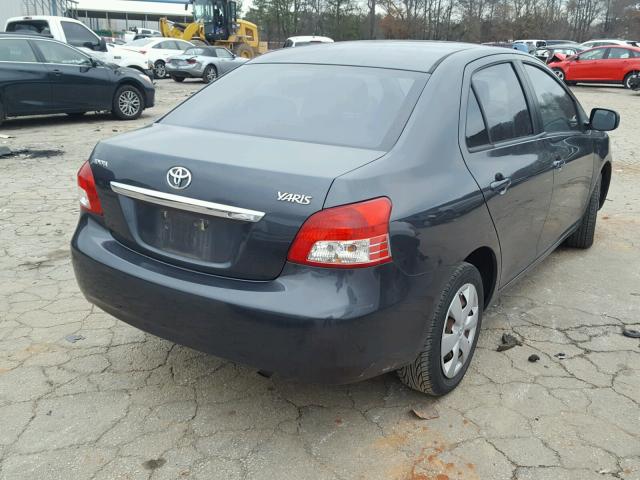 JTDBT923084008633 - 2008 TOYOTA YARIS GRAY photo 4