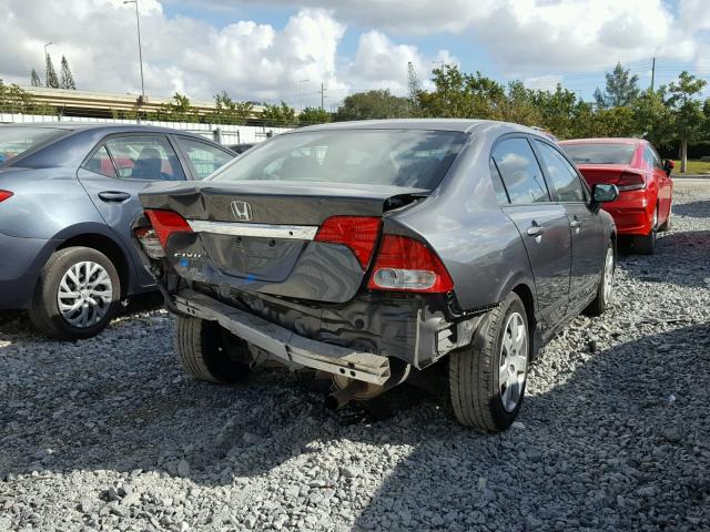 2HGFA1F57AH321807 - 2010 HONDA CIVIC LX GRAY photo 4