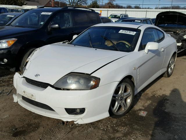 KMHHN65F66U188279 - 2006 HYUNDAI TIBURON GT WHITE photo 2