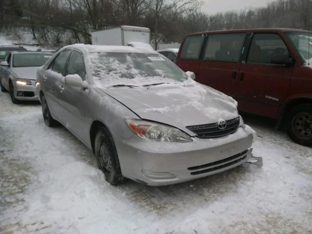 4T1BE32KX3U125400 - 2003 TOYOTA CAMRY LE SILVER photo 1