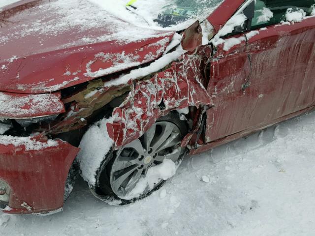 1G1ZH5SX2GF248984 - 2016 CHEVROLET MALIBU PRE RED photo 9