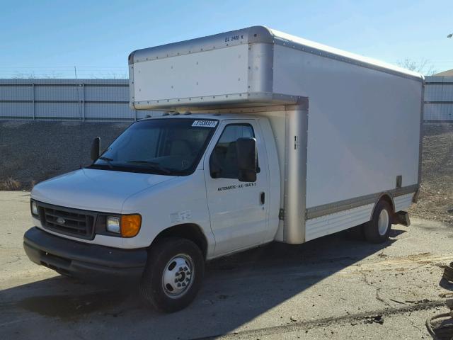 1FDXE45S06HA41624 - 2006 FORD ECONOLINE WHITE photo 2