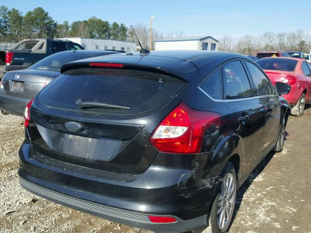 1FAHP3M23CL393593 - 2012 FORD FOCUS SEL BLACK photo 4