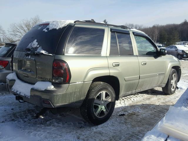 1GNDT13S942123230 - 2004 CHEVROLET TRAILBLAZE GREEN photo 4