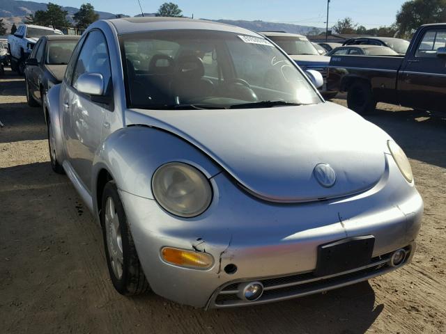 3VWCC21C2YM406652 - 2000 VOLKSWAGEN NEW BEETLE 银色 照片 1