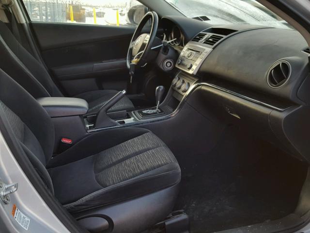 1YVHZ8CH0A5M18033 - 2010 MAZDA 6 I SILVER photo 5