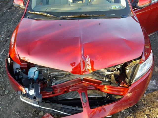 2LMDJ8JK2DBL08532 - 2013 LINCOLN MKX RED photo 7