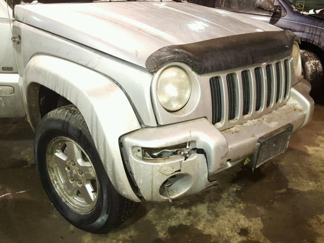 1J4GL58K22W179693 - 2002 JEEP LIBERTY LI SILVER photo 9