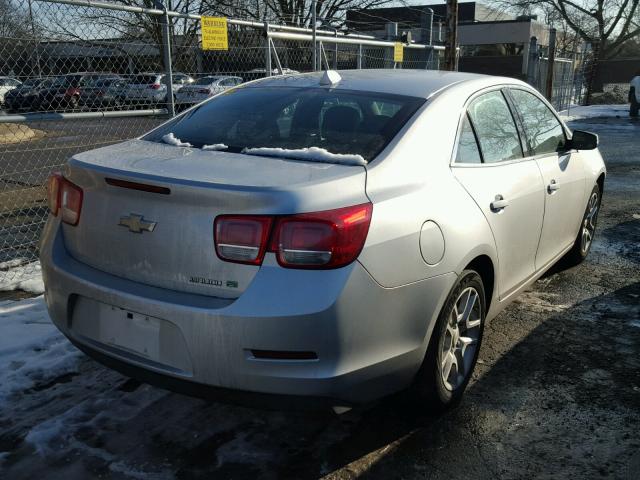 1G11D5RR6DF106875 - 2013 CHEVROLET MALIBU 1LT SILVER photo 4