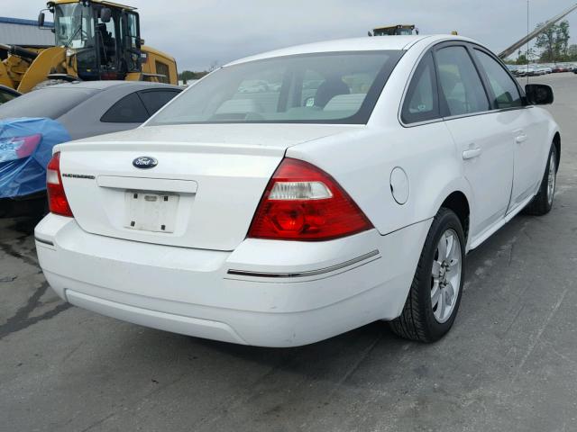 1FAFP23196G187976 - 2006 FORD FIVE HUNDR WHITE photo 4