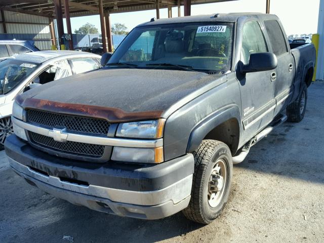 1GCHK23144F100750 - 2004 CHEVROLET SILVERADO BLACK photo 2