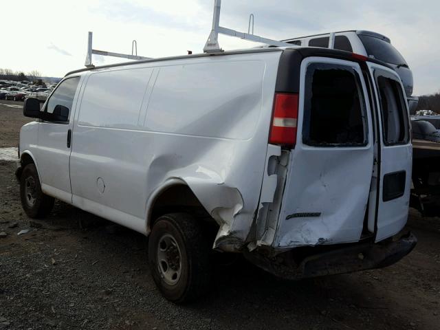 1GCHG35C791133560 - 2009 CHEVROLET EXPRESS G3 WHITE photo 3