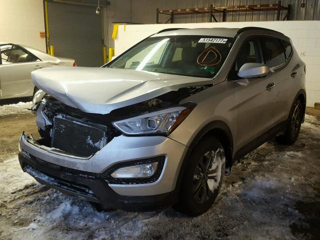 5XYZUDLB8EG175257 - 2014 HYUNDAI SANTA FE S SILVER photo 2