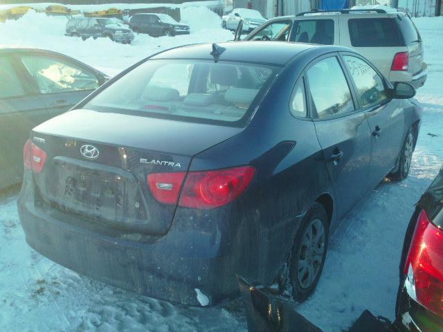 KMHDU46D39U789205 - 2009 HYUNDAI ELANTRA GL BLUE photo 4