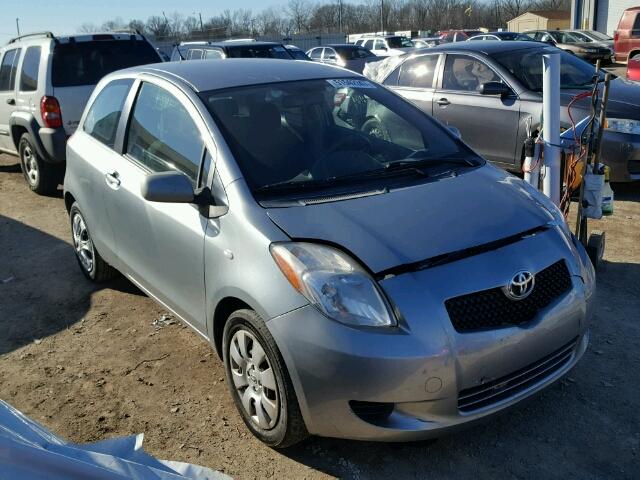 JTDJT923075112429 - 2007 TOYOTA YARIS GRAY photo 1