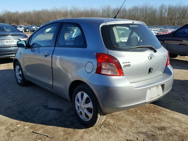 JTDJT923075112429 - 2007 TOYOTA YARIS GRAY photo 3