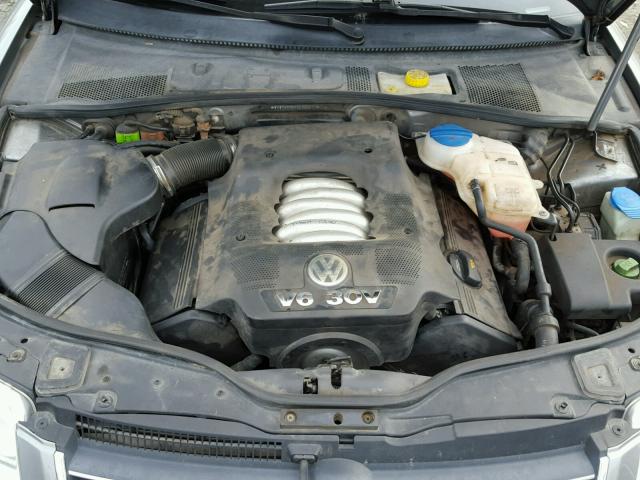 WVWYH63B54E002315 - 2004 VOLKSWAGEN PASSAT GLX SILVER photo 7