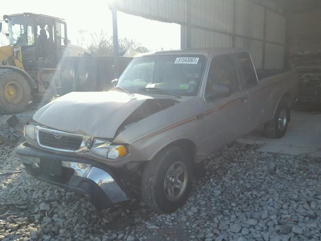 4F4YR16U7WTM42569 - 1998 MAZDA B3000 CAB BROWN photo 2