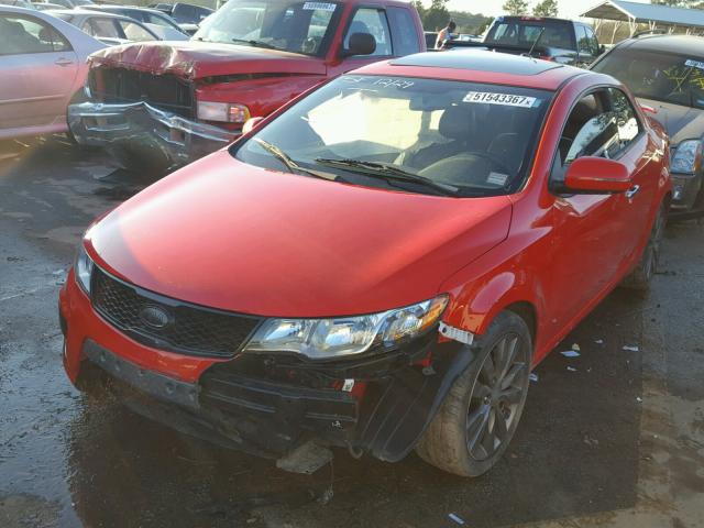 KNAFW6A35D5704558 - 2013 KIA FORTE SX RED photo 2