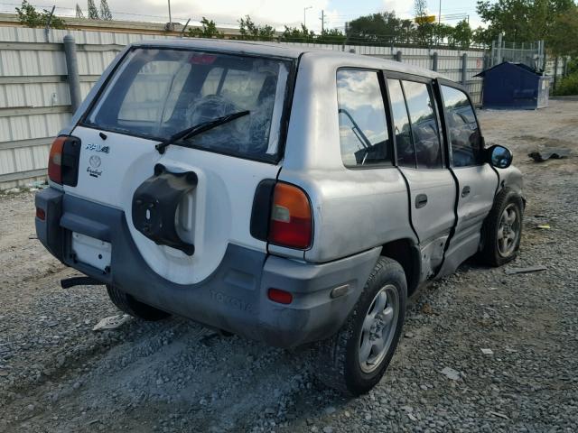 JT3GP10V3V7022721 - 1997 TOYOTA RAV4 SILVER photo 4