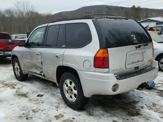 1GKDT13SX52257100 - 2005 GMC ENVOY SILVER photo 3