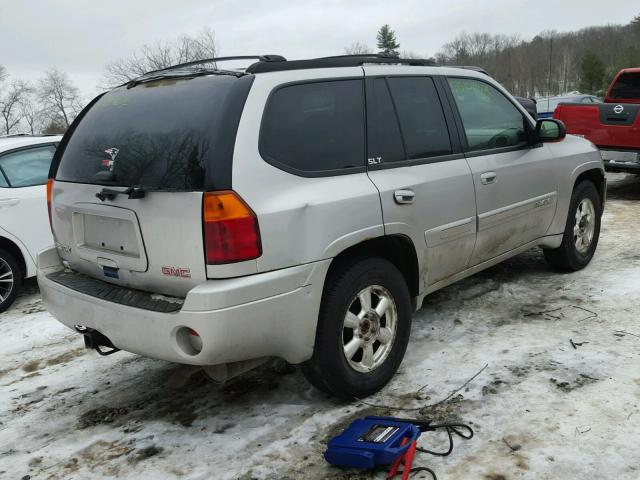 1GKDT13SX52257100 - 2005 GMC ENVOY SILVER photo 4